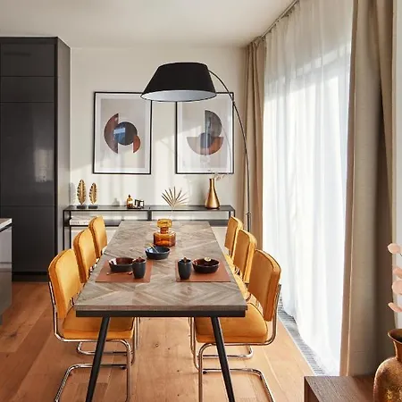 Prague Days - Designer Apts - Garage - Terrace - Easy City Access Exterior photo
