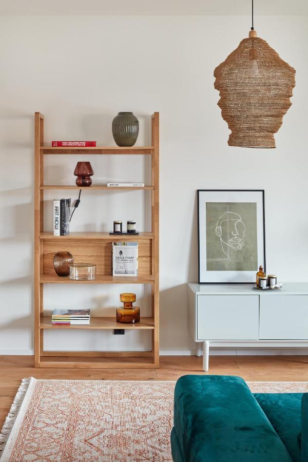 Days - Designer Apts - Garage - Terrace - Easy Access Apartmán