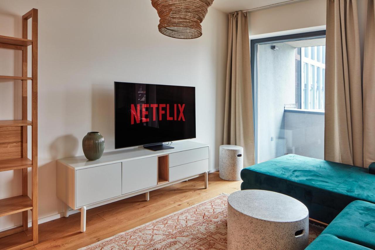 Days - Designer Apts - Garage - Terrace - Easy Access Apartmán *